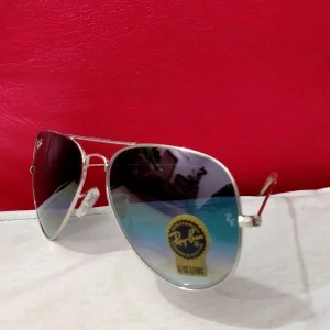 Ray Ban